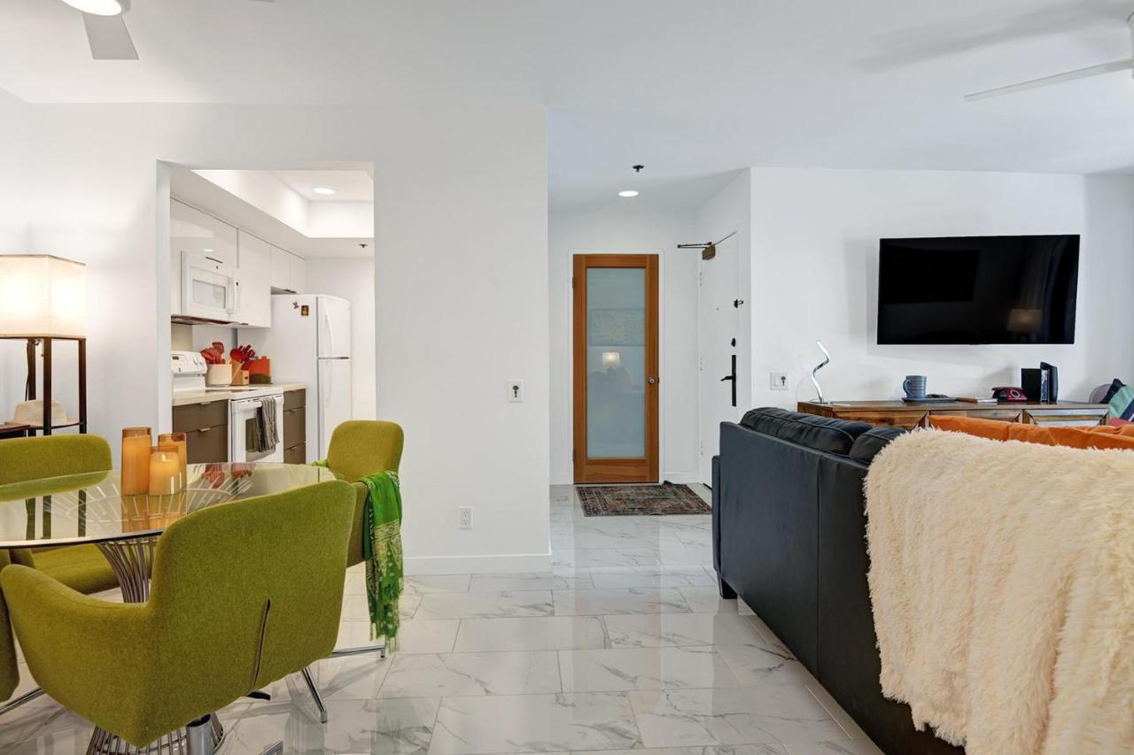 פאלם ספרינגס Modern Plaza Villas Oasis מראה חיצוני תמונה